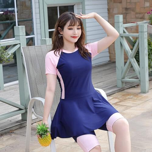 Swimming Burkini Muslim Swimwear 2021 Short Sleeve Full Body Islamic Swimsuit Skirt Plus Size Women Clothing Bathing Suit