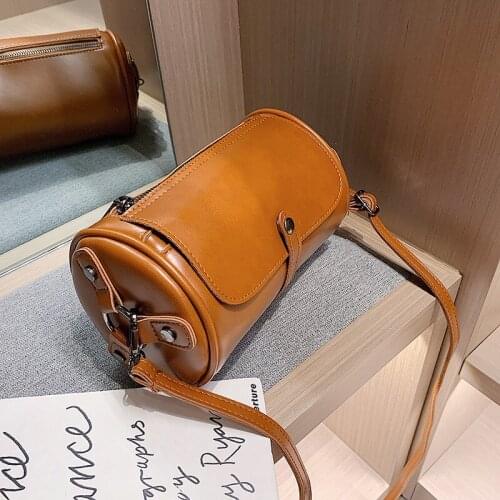 Retro Small Bag Female 2021 Autumn And Winter New Pu Hong Kong Style Ins Casual Cylinder Bag Texture All-match Shoulder Bag