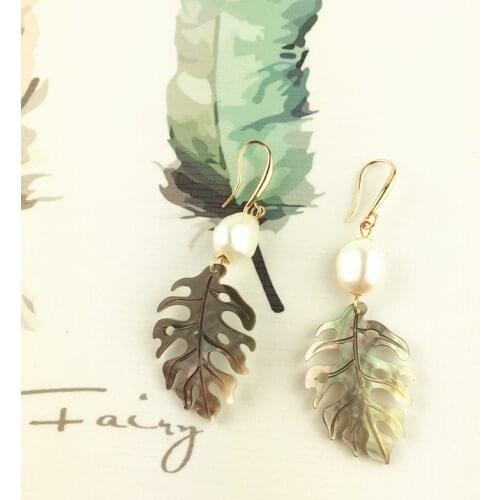 Dongmu jewelry new 2019 shell leaves earrings ladies fashion freshwater pearl earrings birthday gift party items