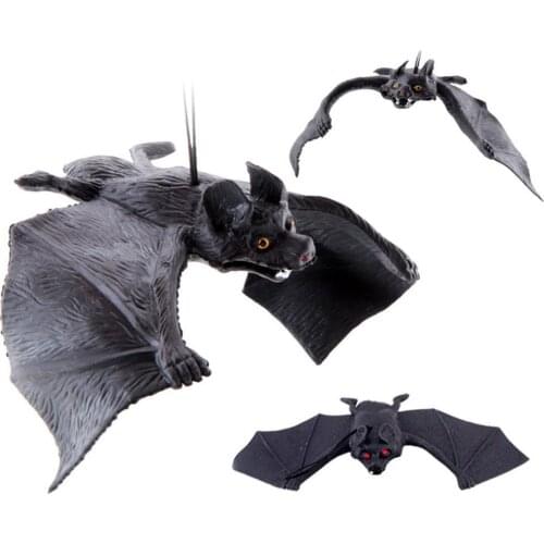 Halloween Artificial Funny Pendant Simulation Bat Haunted House Party Trick Toy for Halloween ornaments party props