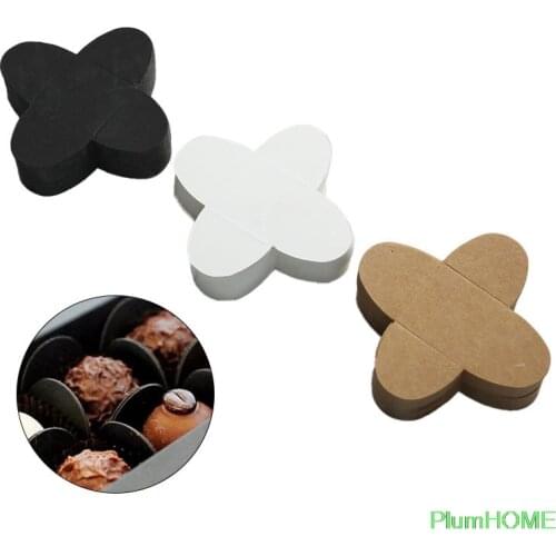 50Pcs 3 Colors New Kraft Paper Chocolate Spacer Chocolate Candy Tray Paper Dessert Chocolate Base Baking package For Chocolate