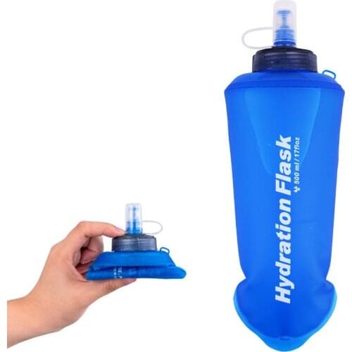 2021 New 500ml Soft Flask Folding Collapsible Water Bottle TPU Free for Running Hydration Pack Waist Bag Vest Portable Bottle