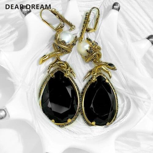 Fashion Jewelry & Accessories Inlaid With Black Stone & White Pearl Gold Retro Earrings For Womens Party Wedding Jewelry Gift