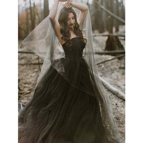Gothic Design Black Wedding Dresses Bridal Gowns Vintage Strapless Tutu Skirt Sweep Train A Line Customize 2020 Spring New