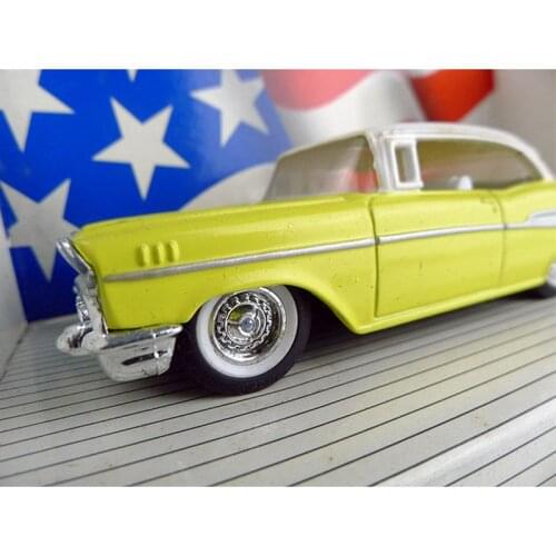 Diecast 1/32 ERTL 57 Chevy American Classic Muscle Racing Model Out of Print Adult Collection Static Display Toys for Boys