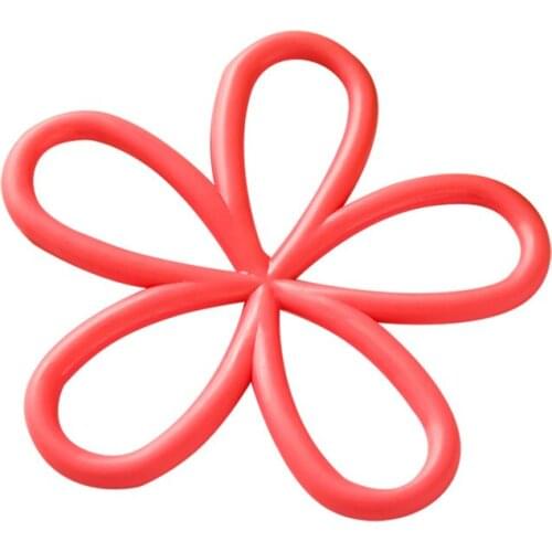 Three in a bag！plum blossom shaped anti scalding heat insulation mat antiskid dining table PVC pot mat kitchen mat cup mat
