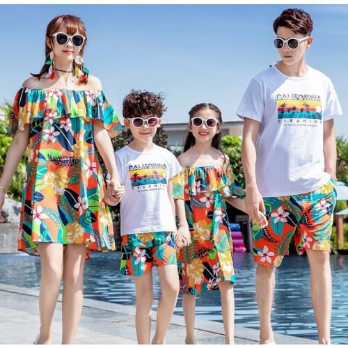 New 2020 Summer Family Outfits Mother Daughter Dresses Girl Dress Short Sleeve T Shirt Shorts Father Son Sets flower