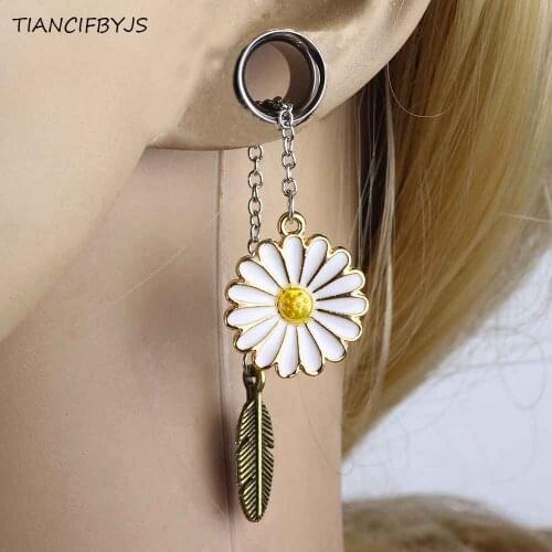 TIANCIFBYJS Wholesale Body Jewelry Stainless Steel Dangle Feather Flower Flesh Tunnel Ear Plugs Gauge Expander Piercing Earrings