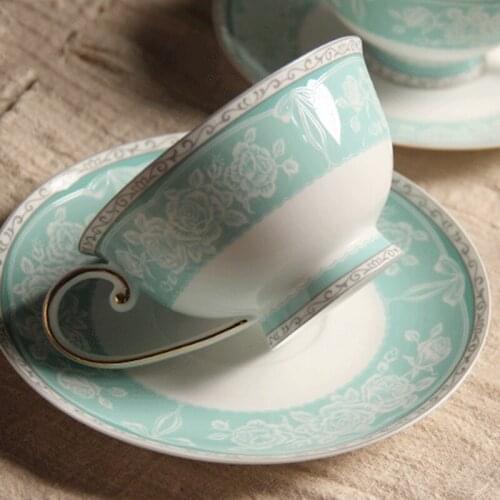 Top Grade Porcelain coffee cup and saucer bone china coffee set mosaic design outline in gold tea cup and saucer set saucer set