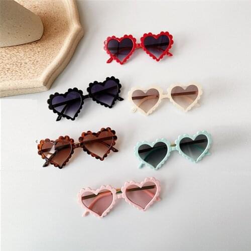 Infant Boys Girls Sunglasses Love Shape Sunglasses Frame Sun Glasses Kid Eyeglasses Beach Eyewear Kids Headwear Accessories
