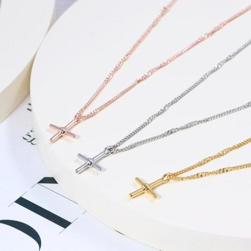 European and American very simple style gold-plated chain cross simple couple necklace Guardian symbol cold wind men and women