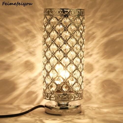 2021 Simple modern crystal table lamp ins girl warm and romantic bedroom bedside lamp creative decoration touch night light