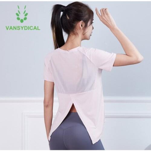 Women Summer Sports Running T-shirt Mesh Back Gym Yoga Clothing Shirts Loose Fitness Workout Jogging Short Sleeve Dovetail split