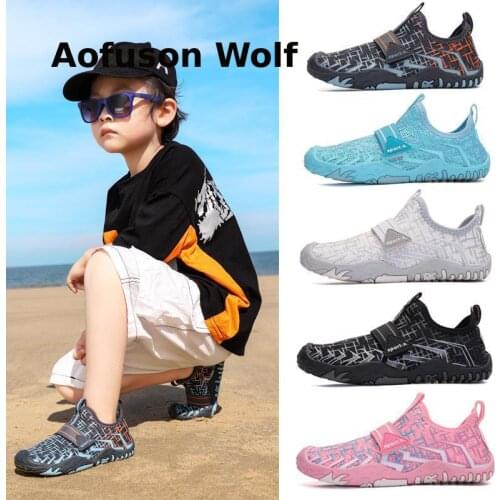 Kids Beach Barefoot Upstream Shoes boys girls Lightweight Breathable Quick-drying River Water Surfing Seaside Wading Sneakers