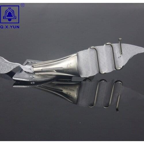 Q.X.YUN overlock folder TAPE SIZE 28mm A10 hemmer Right Angle Bias Binder for lockstitch machine Binding of curve edge