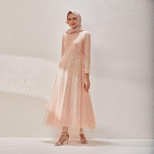 2021 Summer Fashion Muslim Arabian Lace Embroidered Sequins Pink Temperament Middle Eastern Womens Clothing Abaya Dubai