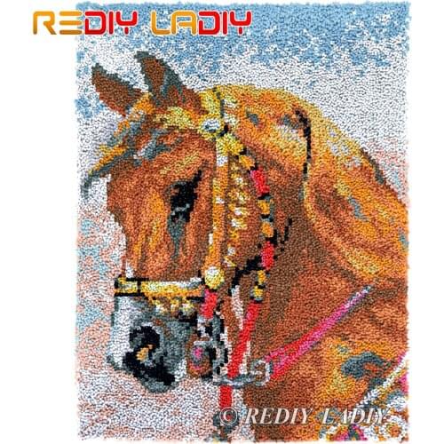 Latch Hook Kits DIY Carpet Rug Brown Horse Plush Wall Tapestry Kits Crochet Floor Mat Chunky Yarn Cushion Hobby & Crafts 61*81cm