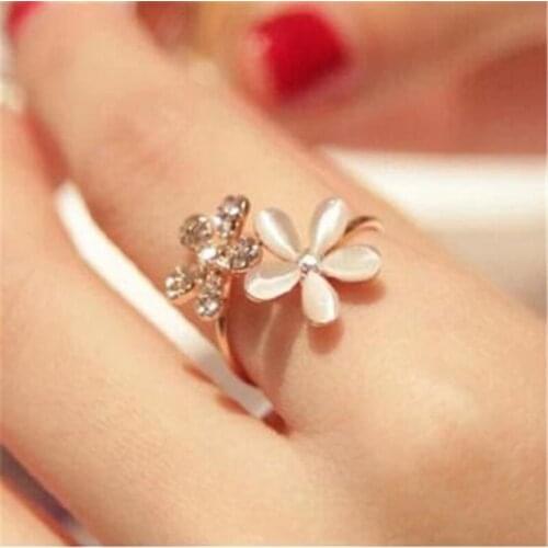 2018 Hot Sale New Fashion Korean version jewelry Opal Flower adjustable Open Rings for Women Lady Free Shipping