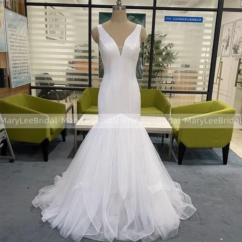 White Mermaid Wedding Dress With Tiered Flowing Tulle Skirt 2021 Real Photos Plunge Trumpet Satin Bridal Dresses Customized