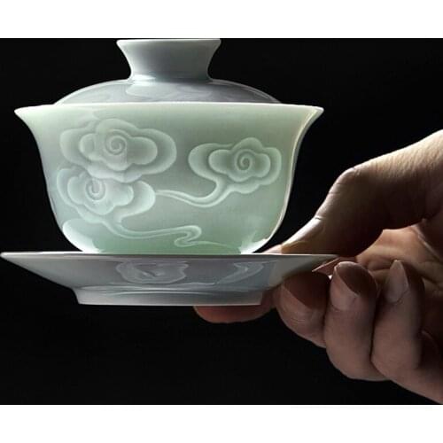 Ceramic Tea Tureen With Lid Beautiful and easy kettle Hand Painted Lotus Gaiwan Tea Bowls tea porcelain pot for travel