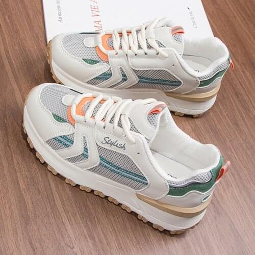 2021 Spring New Forrest Shoes Female Ins Tide Breathable Wild Running Shoes Casual Students Breathable Sports Shoes