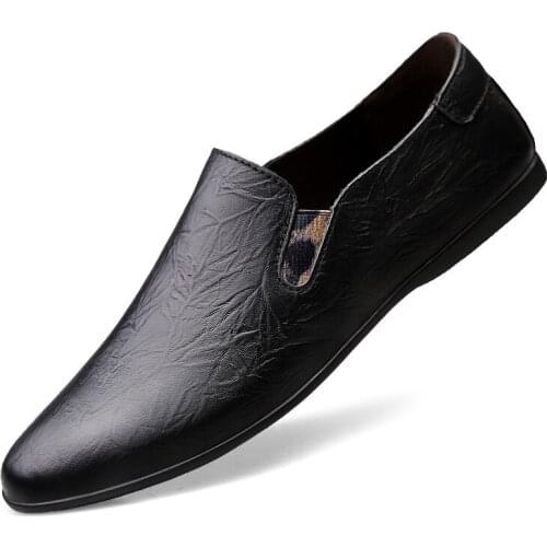 2019 Casual Men leather party Dress shoes business breathable fashion Male Flats high quality split loafers black brown shoes