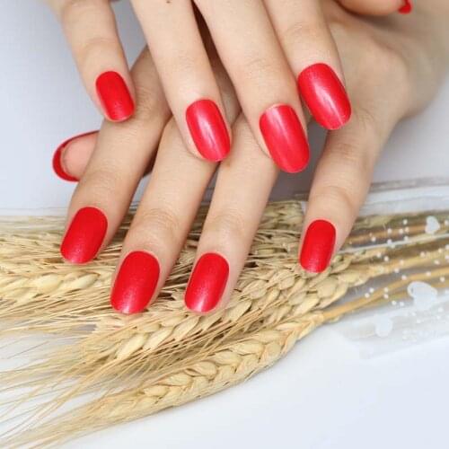 2020 24pcs Adorable fashion candy oval decorative fake nails short round section Sexy red With flash P63SX