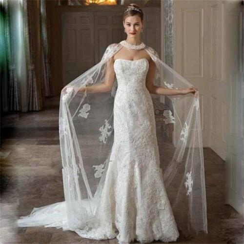 2019 White Ivory Long Wedding Capes Cloaks Tulle Appliques Lace Custom Bridal Boleros Jackets Wraps