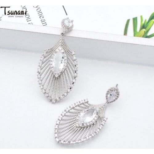 2021 New Women Drop Earrings Embellished with Crystals Zircon Stone Round Charm Drop Earrings Popular Romantic Fine Jewelry Gift