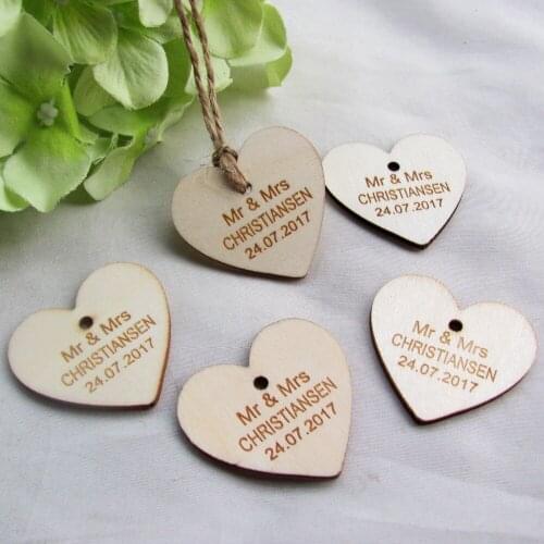 50pcs Personalized Engraved Wood Love Heart Wedding Centerpieces Table Decoration Favors Customized heart gift Tags 35mm +string