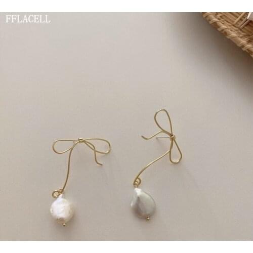 FFLACELL A Pair French Romantic Golden Bow Long Tassel Pearl Dangle Drop Metal Earrings for Women Party Wedding Jewelry Gifts