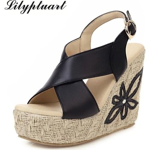 Best selling womens comfortable sexy flower high heels 2020 wedges womens sandals casual anti-slip fashion sandals
