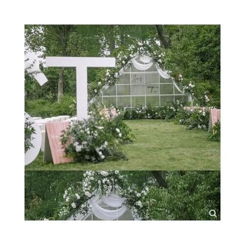 New wrought iron triangle frame geometric abnormity arches wedding stage background decoration flowers wedding props