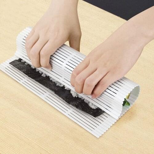 1Pcs Sushi Curtain Rolling Mat Sushi Spoon DIY Onigiri Rice Roller Kitchen Gadgets Cooking Accessories Bamboo Sushi Maker Tools