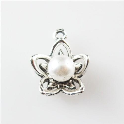 15Pcs White Tibetan Silver Color Acrylic Flower Star Charms Pendants 14x17mm