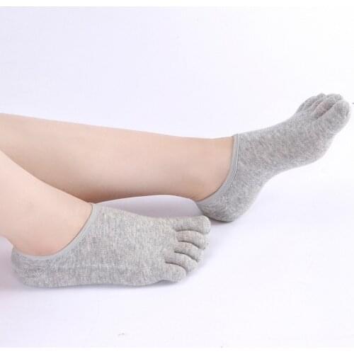 10 Pairs Mens Socks Shallow Mouth invisible five-finger Socks Non-Slip Cotton Short Socks five-toed Male Socks New High Quality