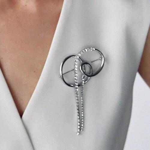 Simple Double Circle Long Tassel Geometric Chain Brooch for Women Trendy Charm Collar Pin Jewelry Good Gift