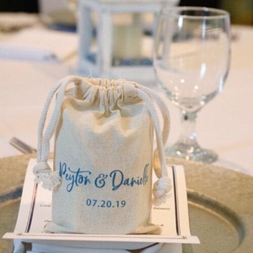 Personalized canvas Wedding welcome bag Hangovers Kit Bags with names and date Candy Treat Bag pouch Bachelorette favor Gift bag