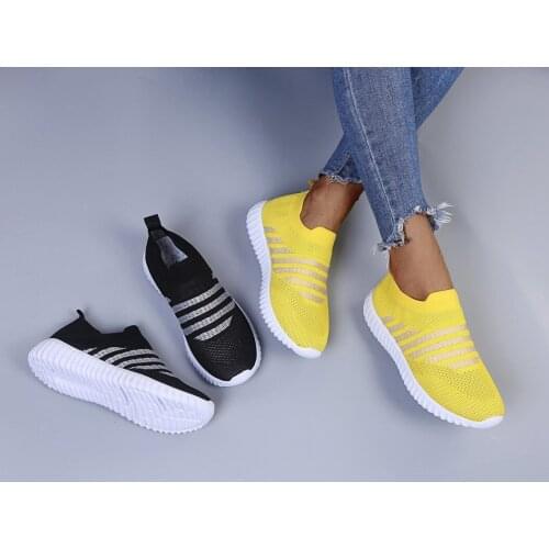 Women Shoes Knitting Sock Sneakers Women Spring Summer Slip On Flat Shoes Women Plus Size Loafers Flats Walking krasovki Famela