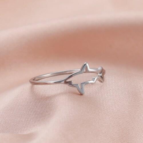 Skyrim Stainless Steel Fish Shark Shaped Rings for Women Minimalist Finger Rings Jewelry Party Birthday Gifts Wholesale 2021