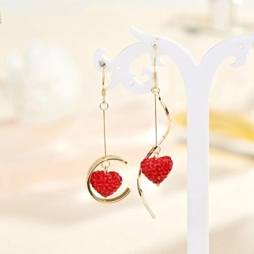 Temperament Super Flash Exquisite Small Red Heart Earrings Female Love Long Tassel Earrings Peach Heart Chinese Red Earrings