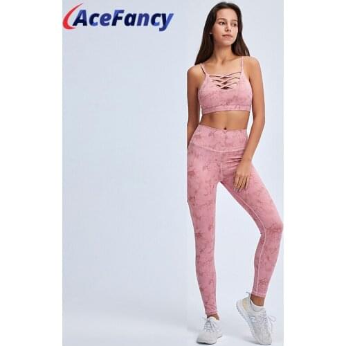 Acefancy Women Seamless Yoga Set Hollow Out Yoga Top Hip Up Sports Leggings Fitness Suits Yoga Set Fitness Clothing ZC4669