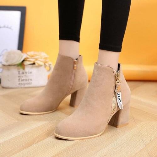 Retro Women Warm and velvet womens boots Vintage Block Heel Ankle Boots Side Zipper High Heels Women Shoes Big Sizes 35-43
