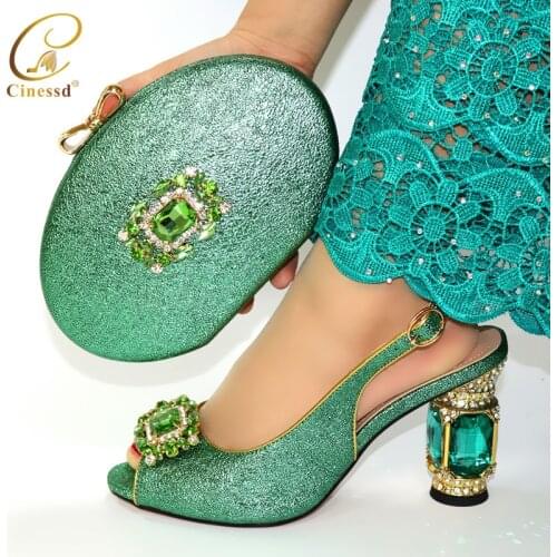 Latest Green Color Italian Shoes and Bags To Match Shoes with Bag Set Decorated with Rhinestone Women Shoes and Bag Set In Italy