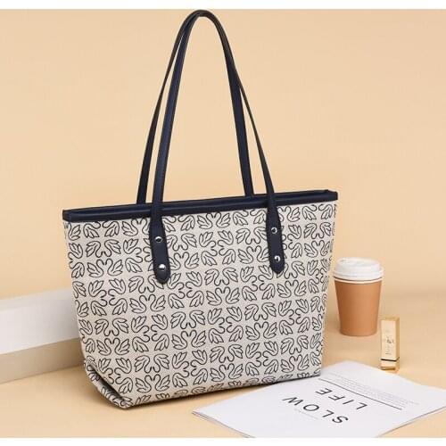 Women Tote Bags Handbags Large Capcity Designer Top Handle Purse 2021 Autumn Winter New Fashion Net Weight 0.4Kg