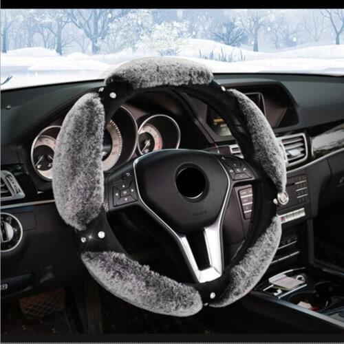 Crystal Steering-Wheel Cover With 3D Design/Rhinestone Plush steering wheel Braid Diameter 38CM For Ford Focus 2 Volkswagen