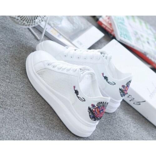 Women Casual Shoes Summer Spring Women Shoes Fashion Embroidered Breathable Hollow Lace-Up Sneakers Women shoes