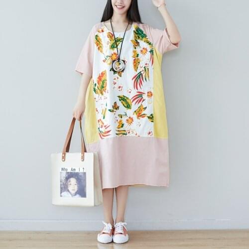 2019 female new spring and summer plus size O- neck five-point sleeve print long loose dress
