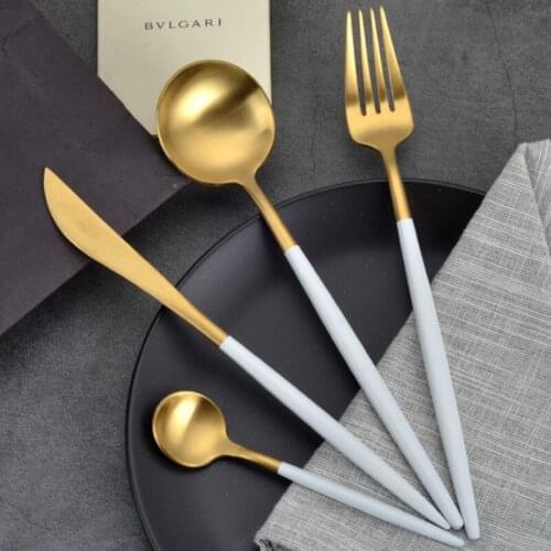 4PCS/set Western Cutlery Set 304 Stainless Steel Tableware Gift Wholesale Portuguese Tableware Spoon/Fork/Knife Kit Stocked