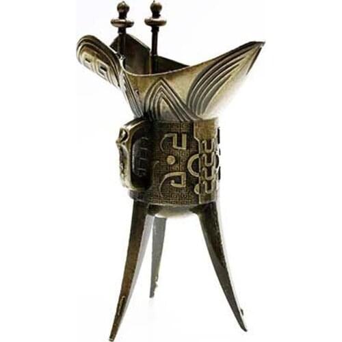 Antique Alloy Bronze Mixed Jazz Cup Triangle Wine Crafts China Qianlong Emperor Cup Home Decorative Photography